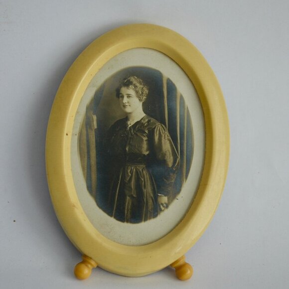 Vintage Celluloid Oval Footed Picture Frame with Antique Photo of Woman in Black - Picture 2 of 4